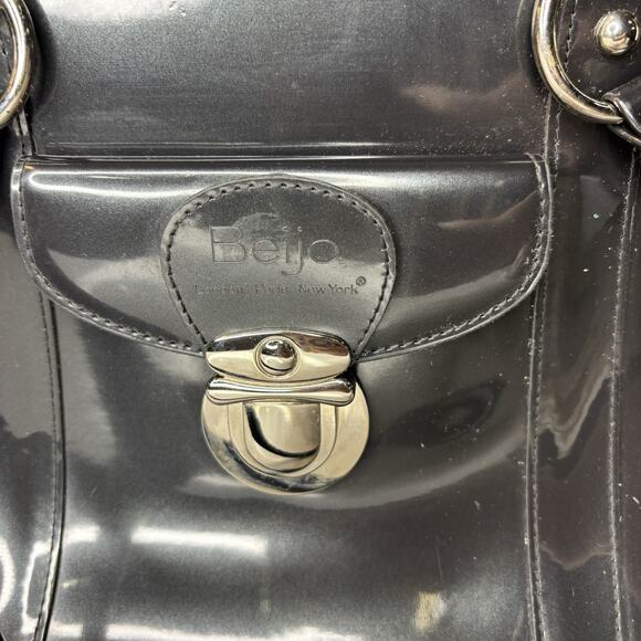 Beijo Double Handle Shoulder Bag Zipper Closure Pewter Gray Shiny Pockets Silver - Picture 4 of 9